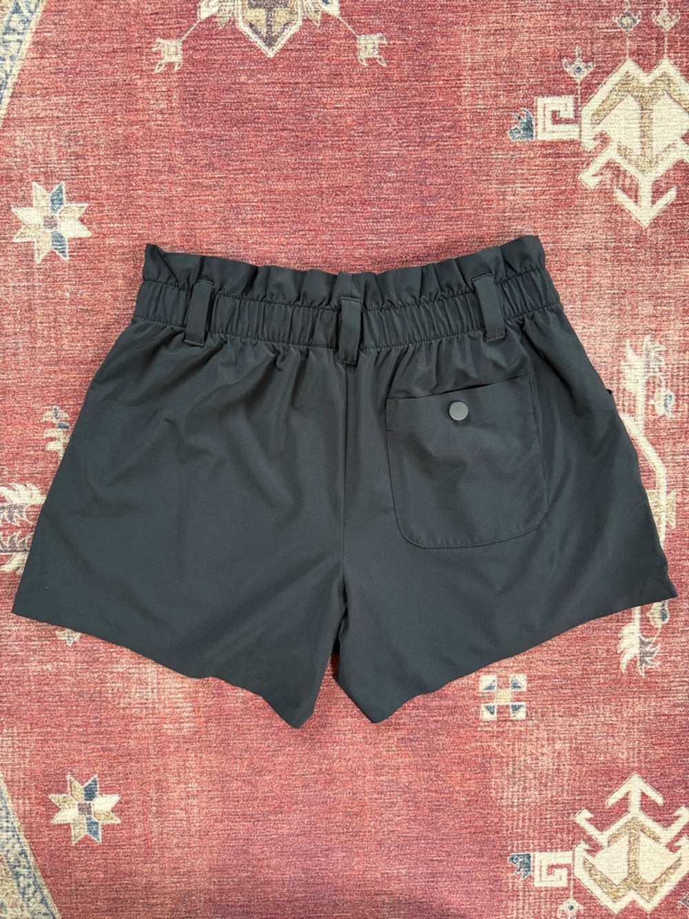ATHLETA Paperbag Shorts Size 4 - Picture 7 of 9